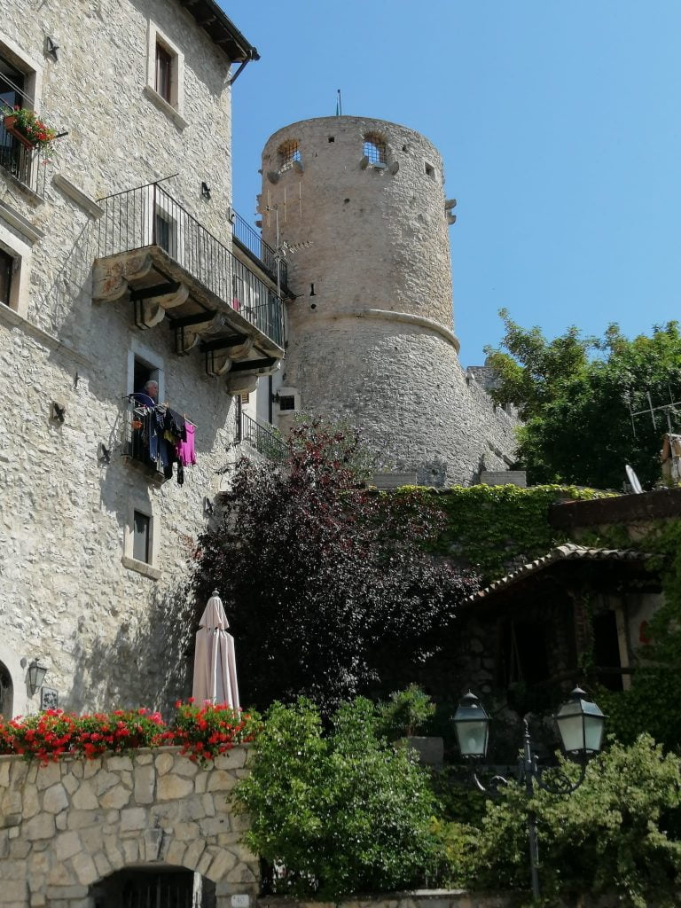 Il castello di Barrea