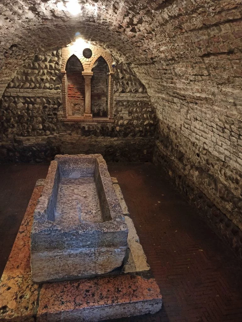 Tomba di Giulietta Verona