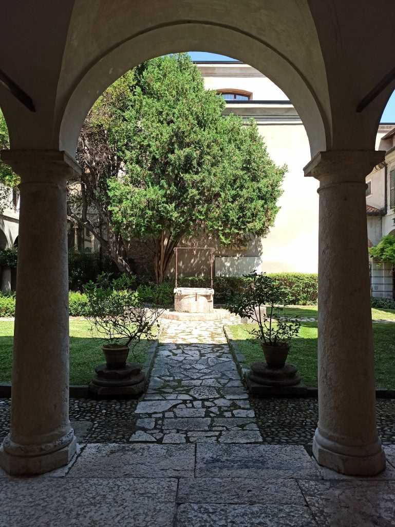 luoghi insoliti a Verona: tomba di Giulietta